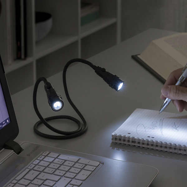 Presence Light magnetiline kahekordse painduvusega LED-taskulamp