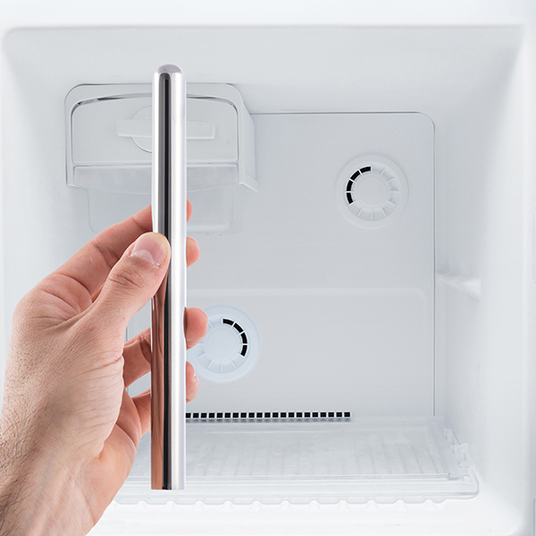 Veinijahuti õhustajaga